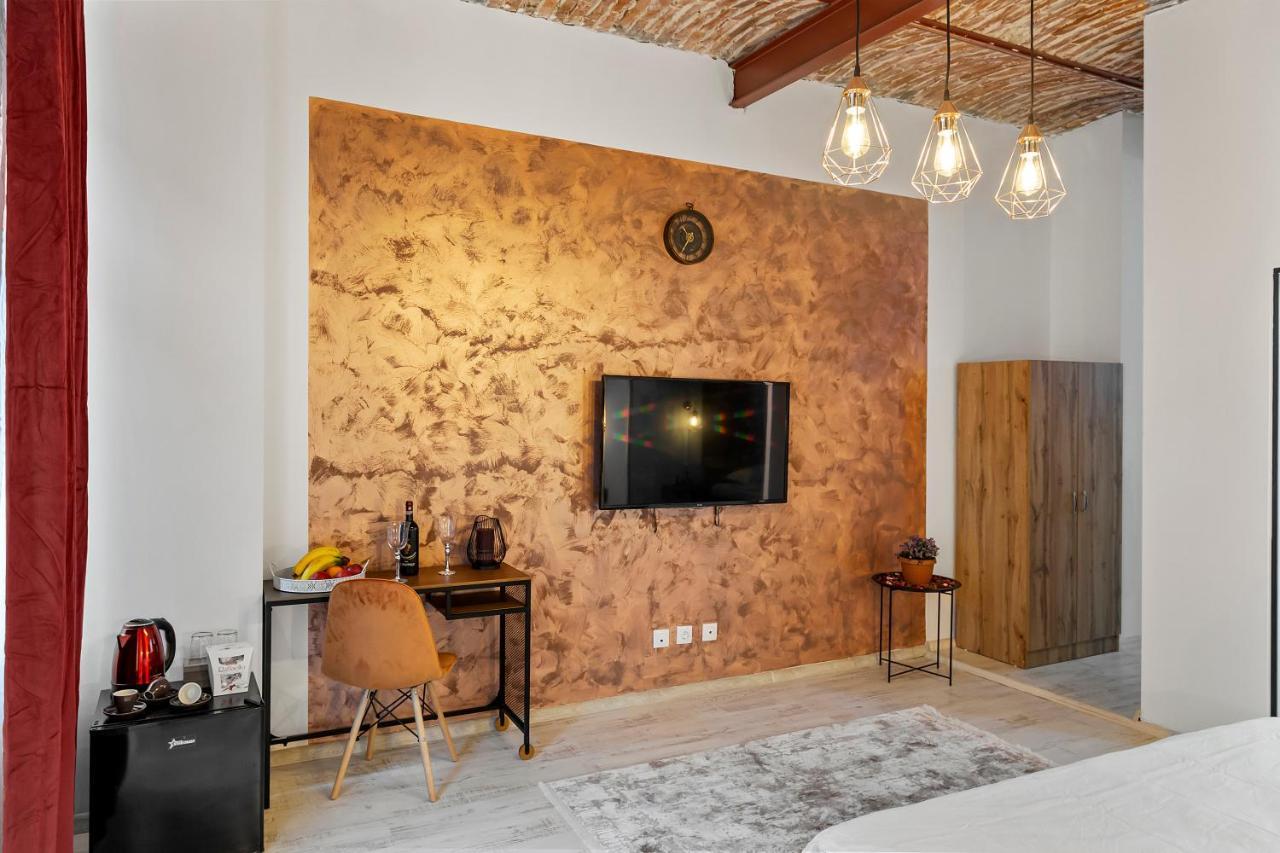Selari Chambre Boekarest Buitenkant foto