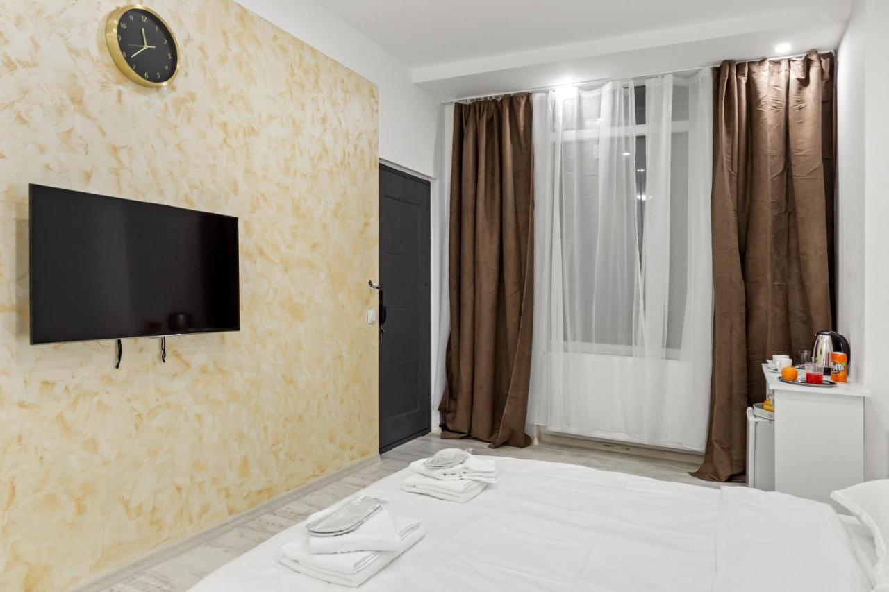 Selari Chambre Boekarest Buitenkant foto