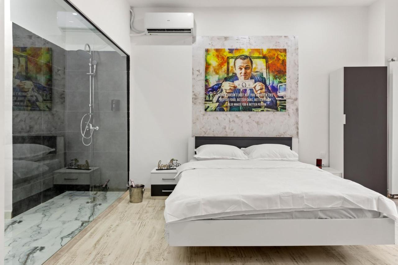 Selari Chambre Boekarest Buitenkant foto