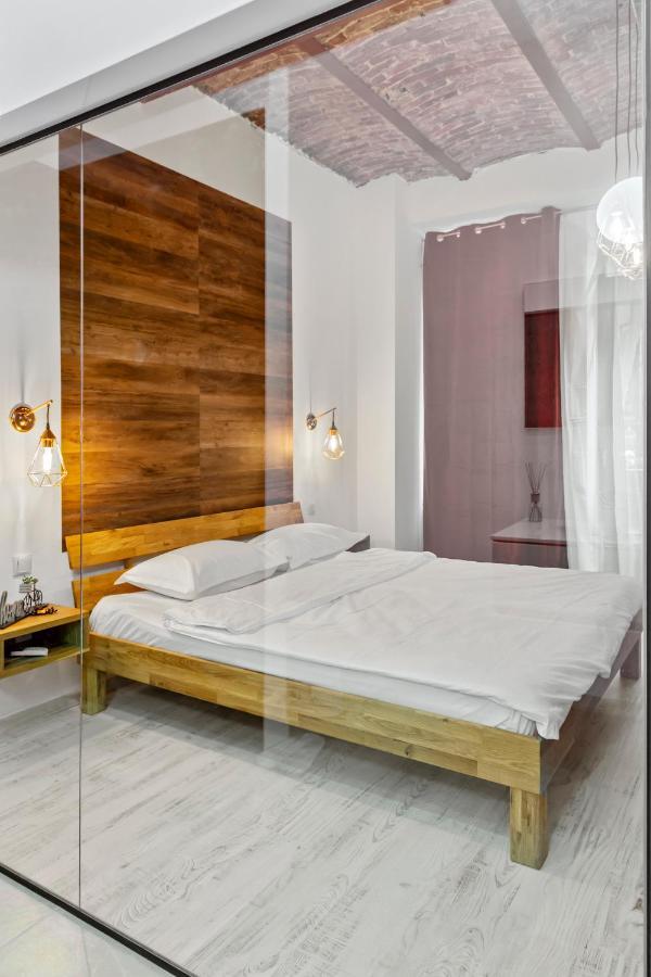 Selari Chambre Boekarest Buitenkant foto