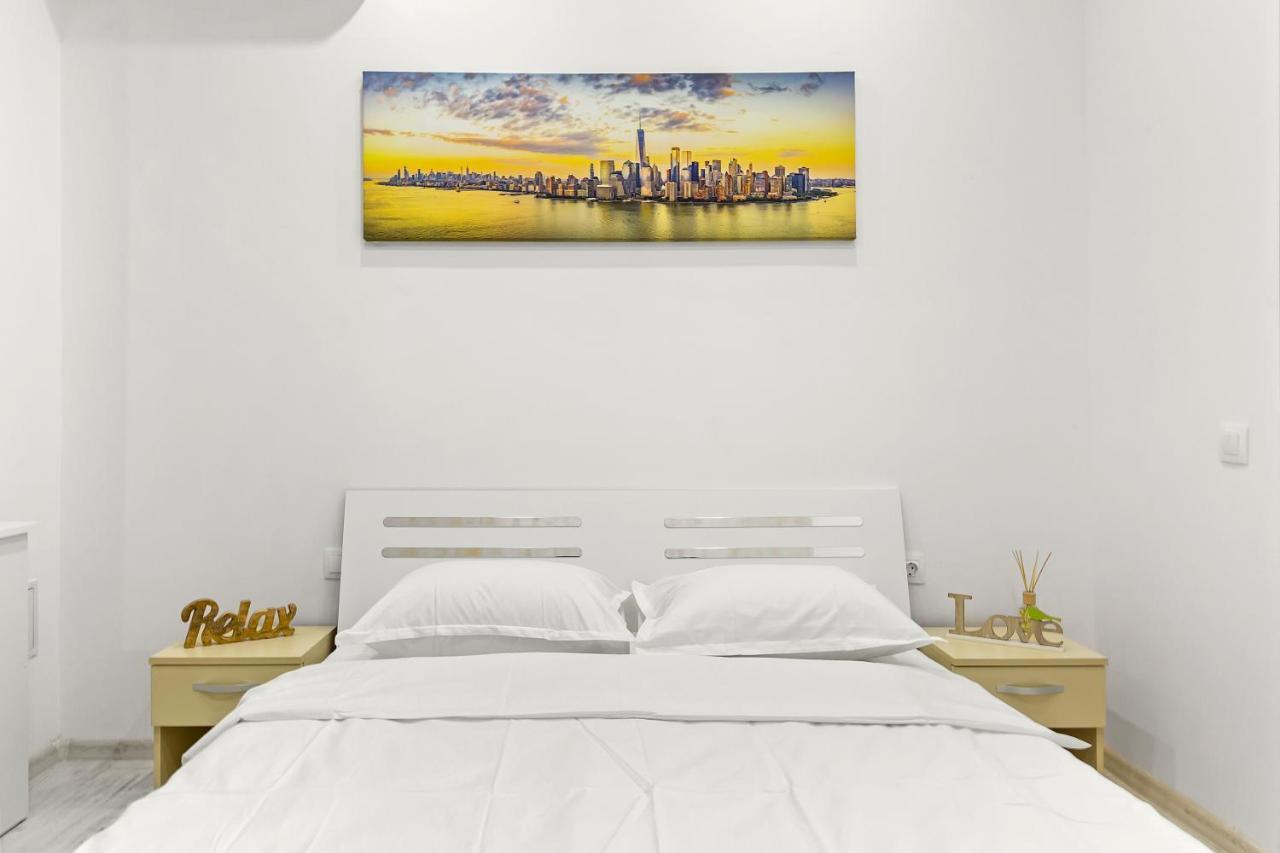 Selari Chambre Boekarest Buitenkant foto