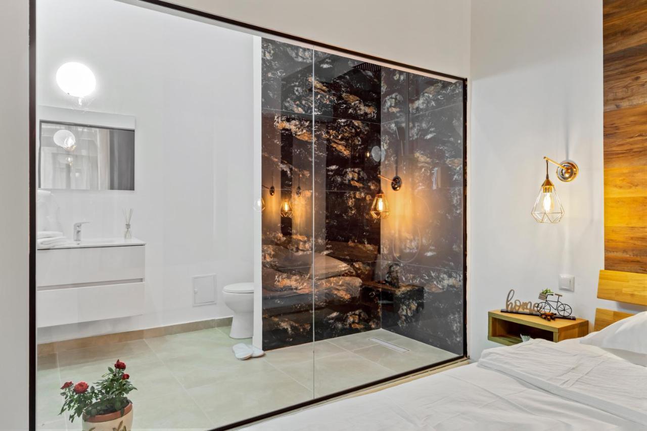 Selari Chambre Boekarest Buitenkant foto