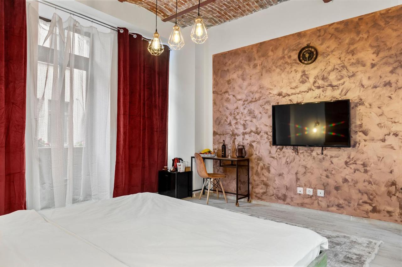 Selari Chambre Boekarest Buitenkant foto